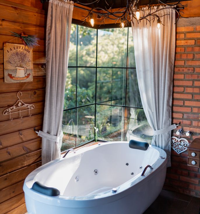 Roaming Cabin